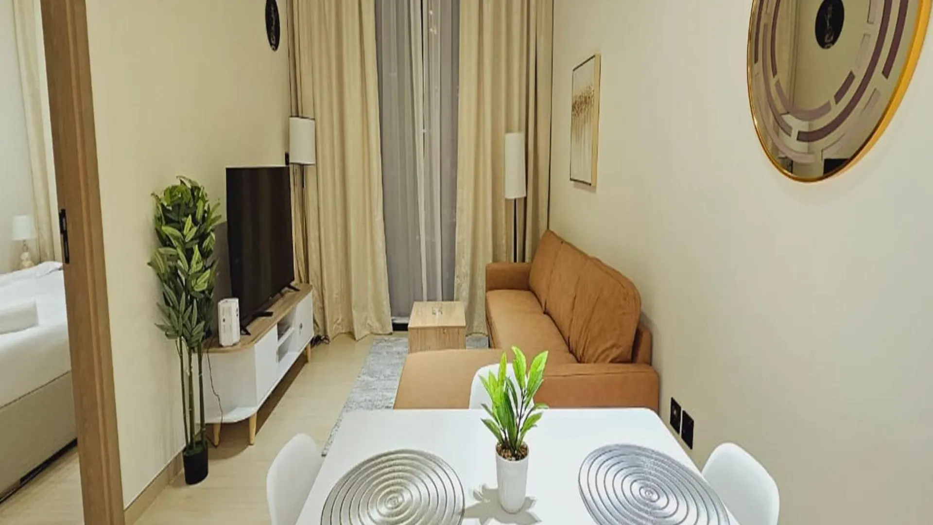 Luxury Belvilla 1Br Pool View Apartment In Jvc Dubai Birleşik Arap Emirlikleri